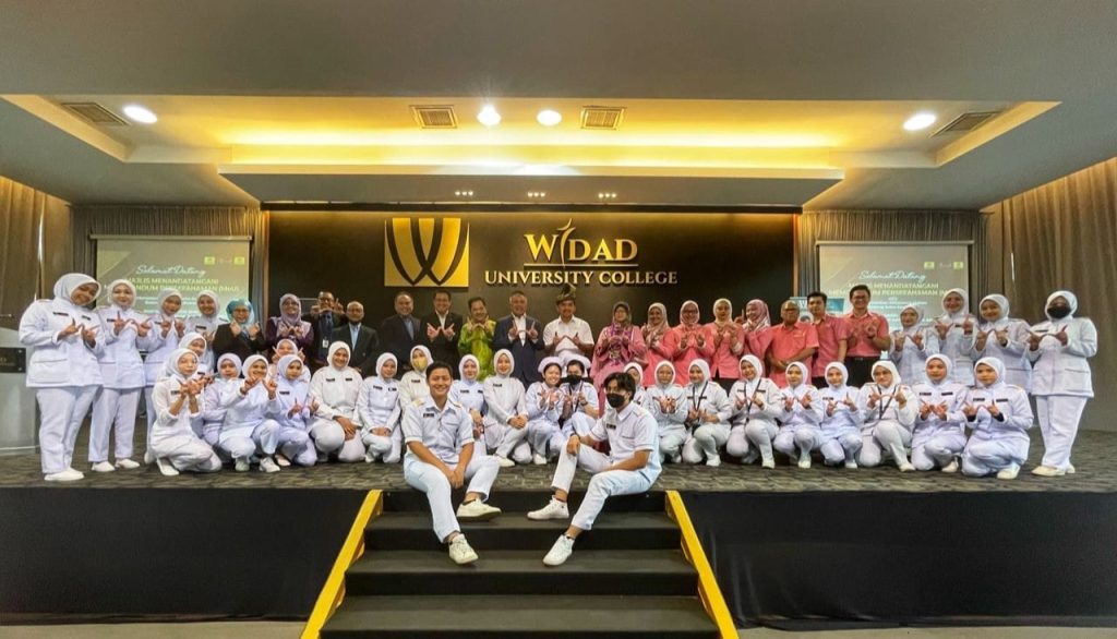 Diploma in Nursing Widad Pic 2 1024x586 - Start Your Education Journey With Widad!